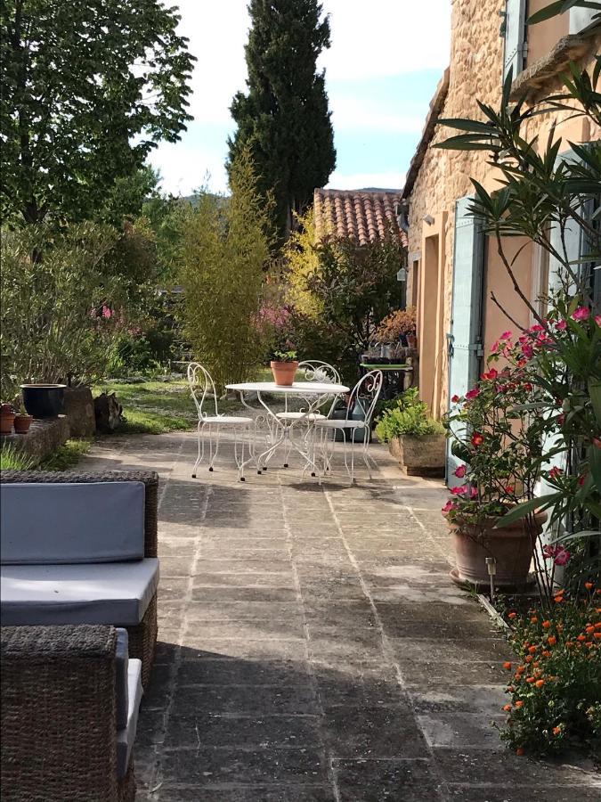 Bed and Breakfast Oustau Du Ventoux Bédoin Exterior foto